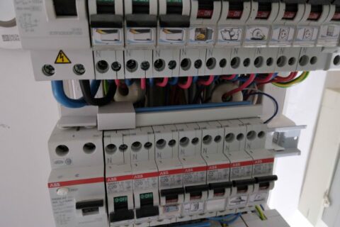 TABLEAU REMIS AUX NORMES