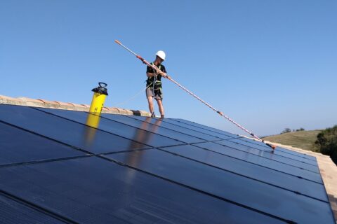 NETTOYAGE / ENTRETIEN DES PANNEAUX